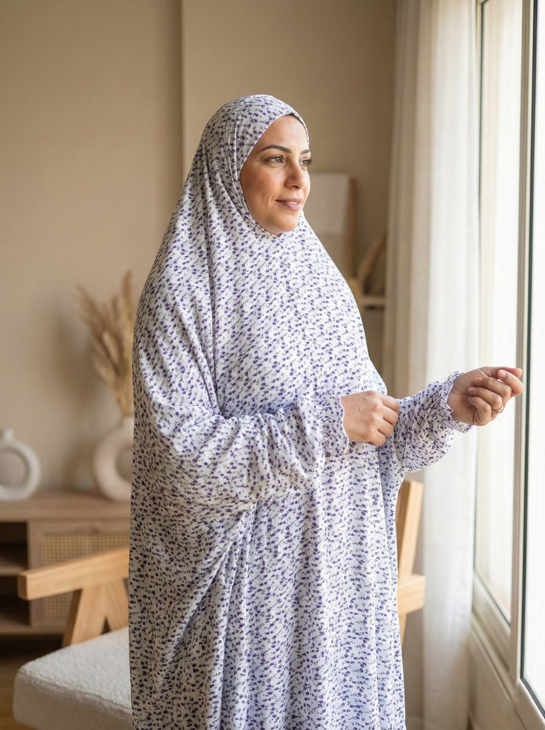 إيزابيلا - ملحفة صلاة - خامة زبدة مكتب تبارك