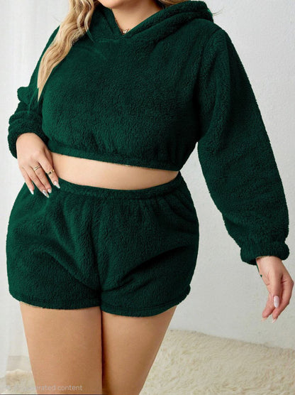 إيزابيلا – طقم شورت فرو كابيشون بأذن قطط بيج سايز