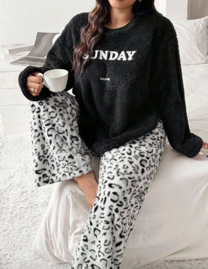 إيزابيلا – بيجامة بولار قطعتين بيج سايز