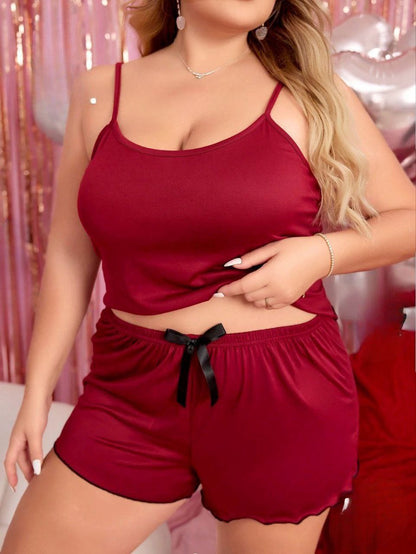 إيزابيلا – طقم لانجيري هوت شورت “زِبده” بيج سايز بحمالات رفيعة وظهر دانتيل قلوب