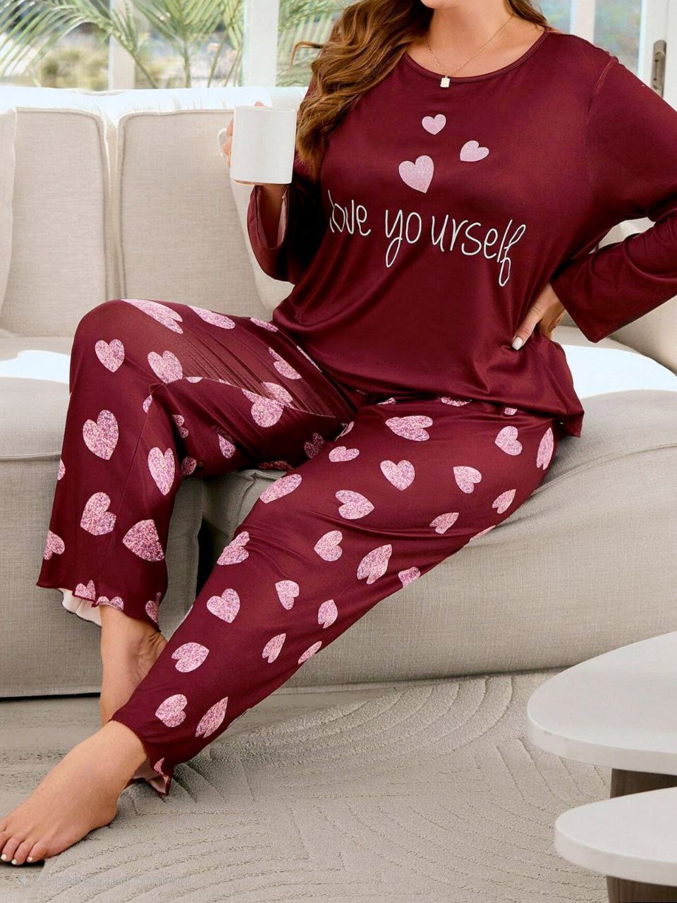 إيزابيلا – بيجامة خريفي بيج سايز - لاف يور سيلف