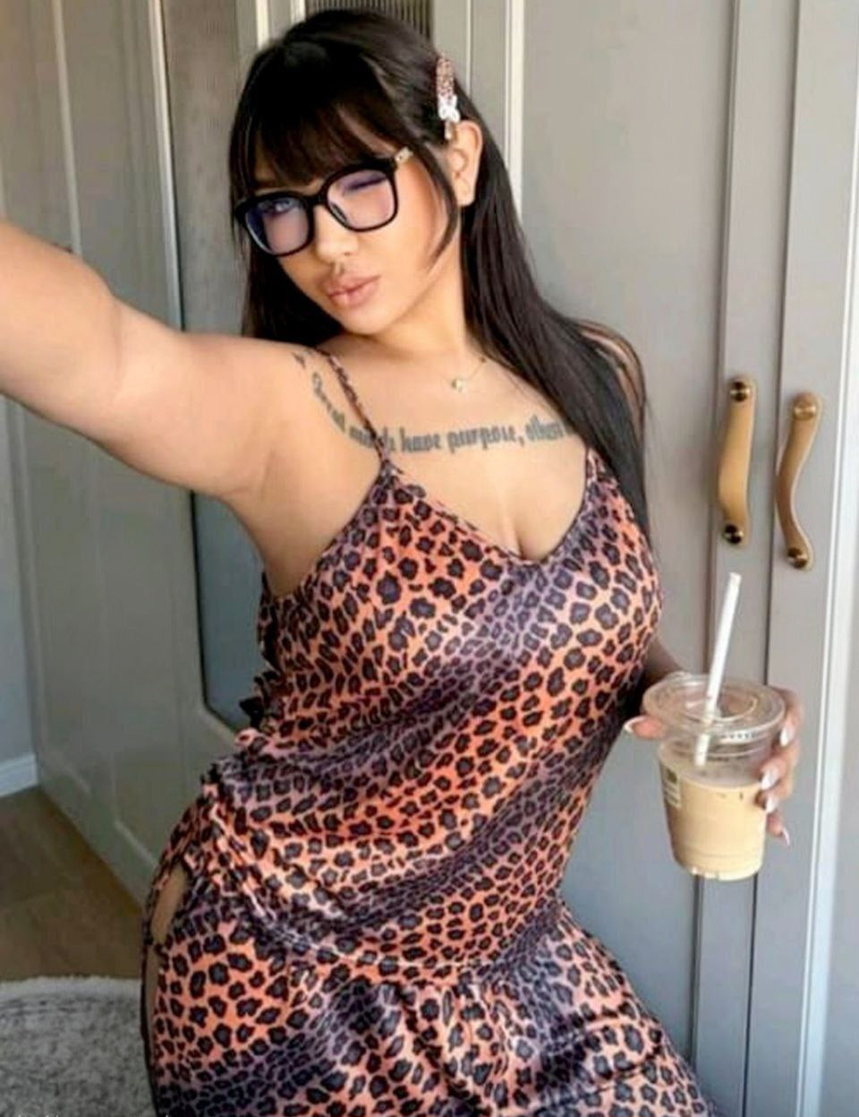 🐆 بيجامة بيج سايز – جرأة وأناقة في نفس الوقت 🤎