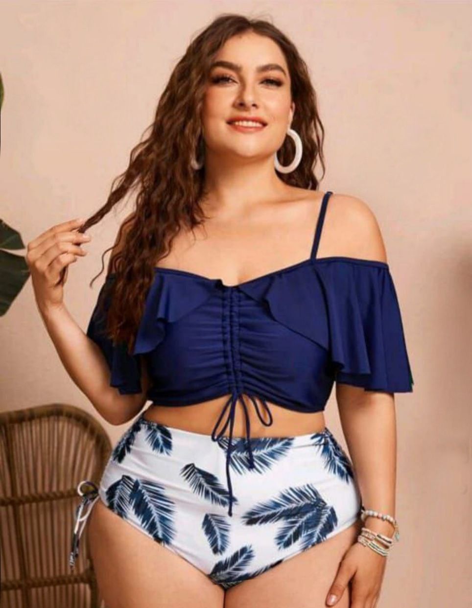 ✨ مايوه قطعتين بستايل عصري – جرأة ناعمة وأنوثة واثقة 🌴🤍