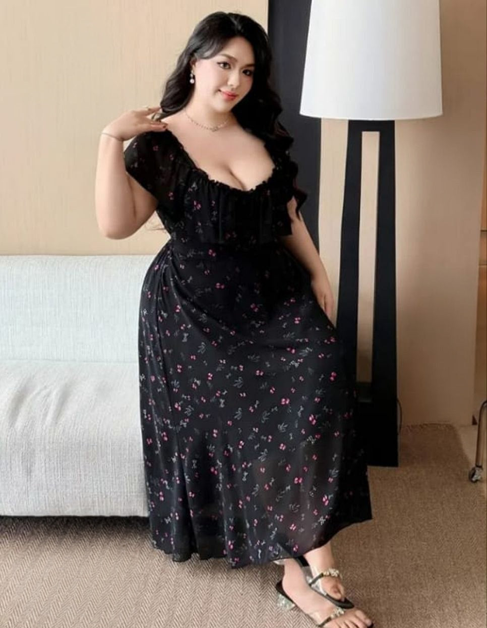 لانجيري بيج سايز... فخامة باللون الأسود ولمسة أنوثة تخطف الأنظار ✨🖤