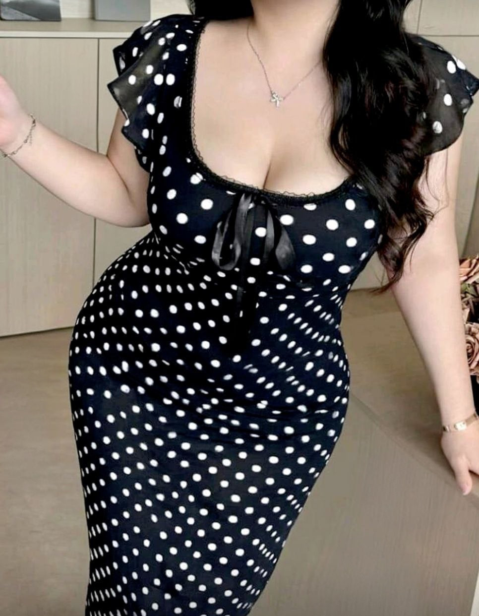 🖤 كاش بيج سايز – شياكة وجاذبية ناعمة 🤍✨️