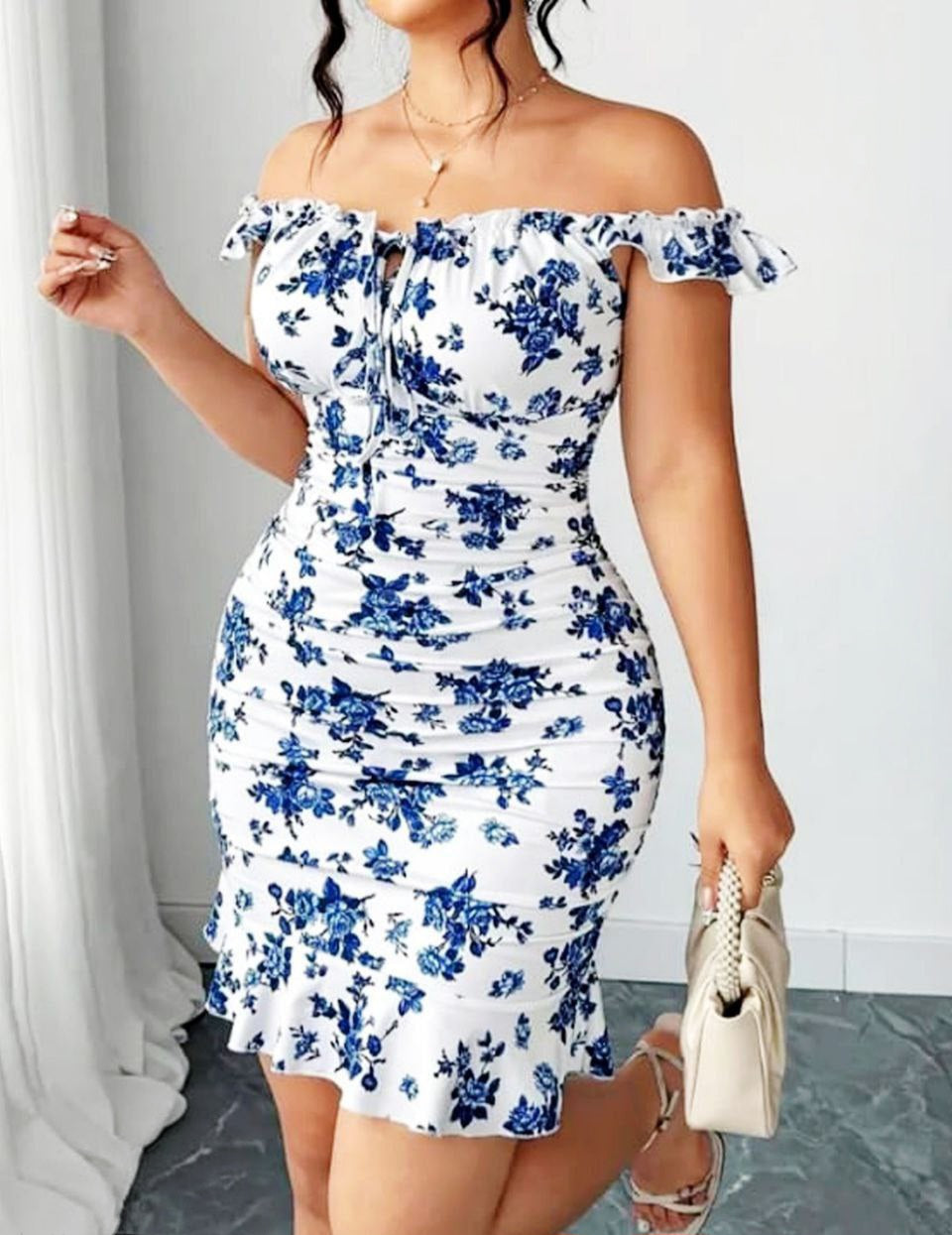 💙 فستان بيج سايز – أنوثة جريئة ولمسة شيك 🌱