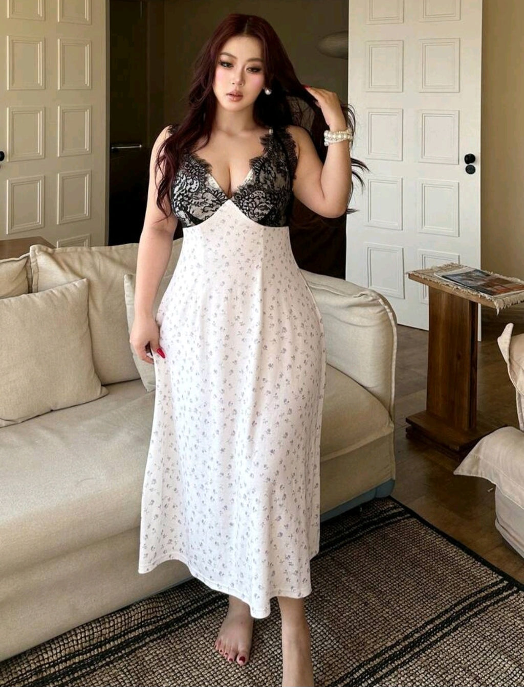 قميص نوم بيج سايز – نعومة راقية ولمسة أنوثة مميزة ✨🖤