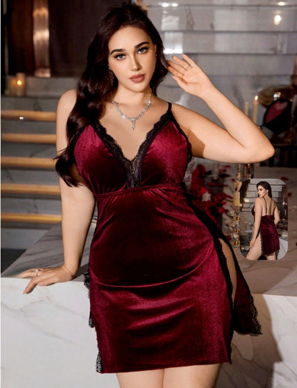 إيزابيلا – لانجيري كت قطيفة هايتي بيج سايز بدانتيل وشق جانبي