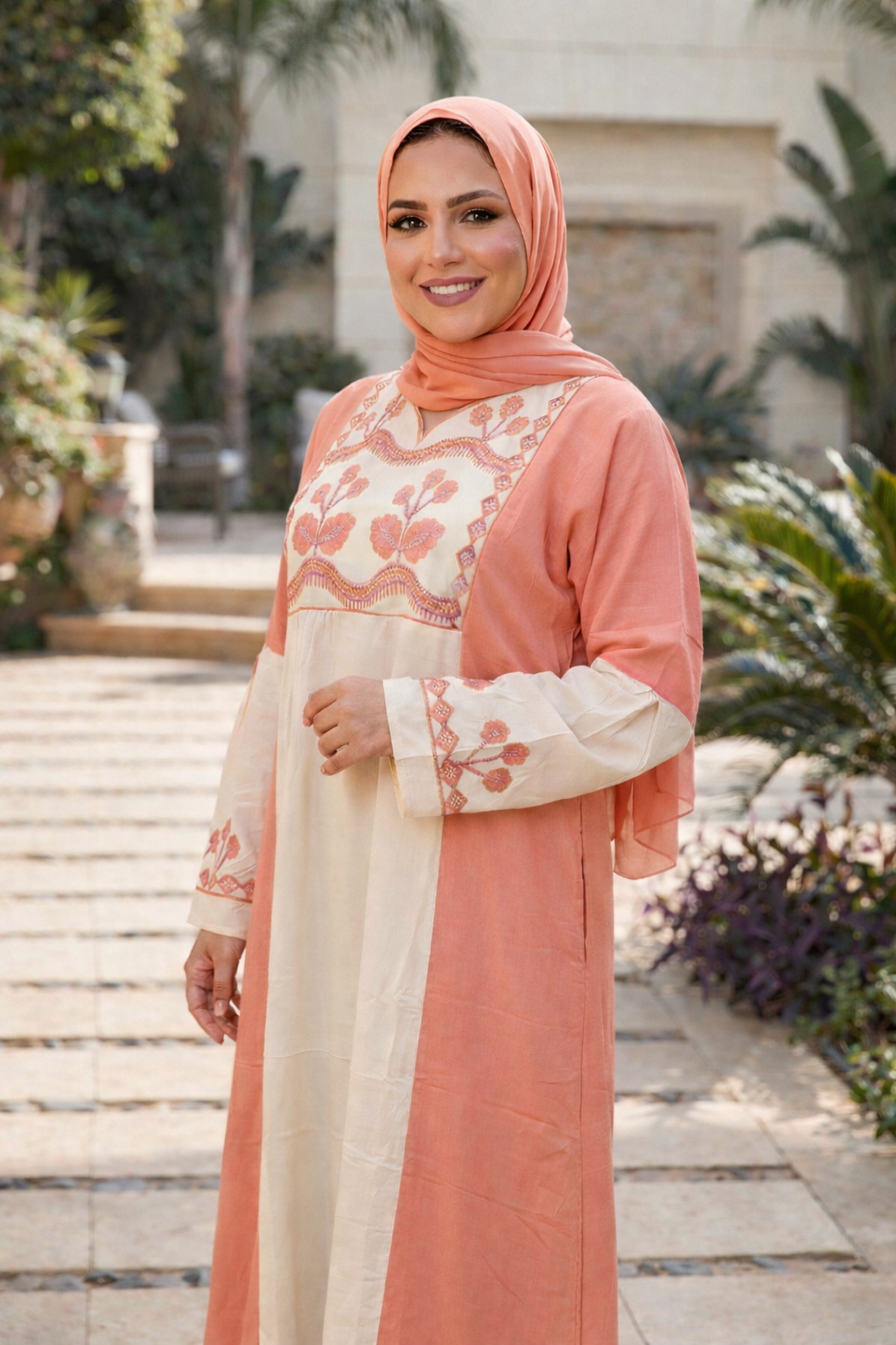 عباية كتان تطريز ورد 🌹