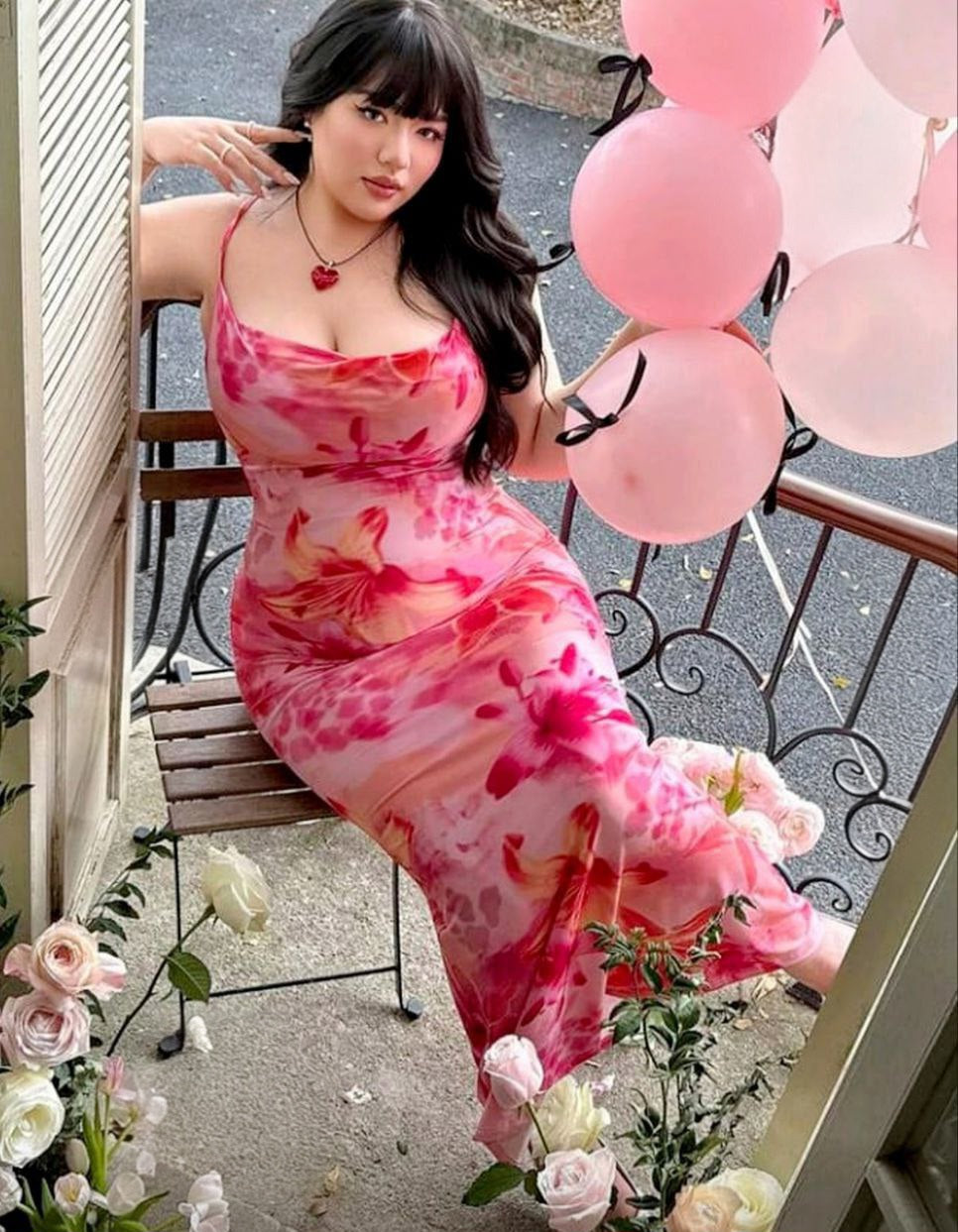 🌸 لانجيري طويل بيج سايز – أنوثة ناعمة بلمسة جذابة 💕