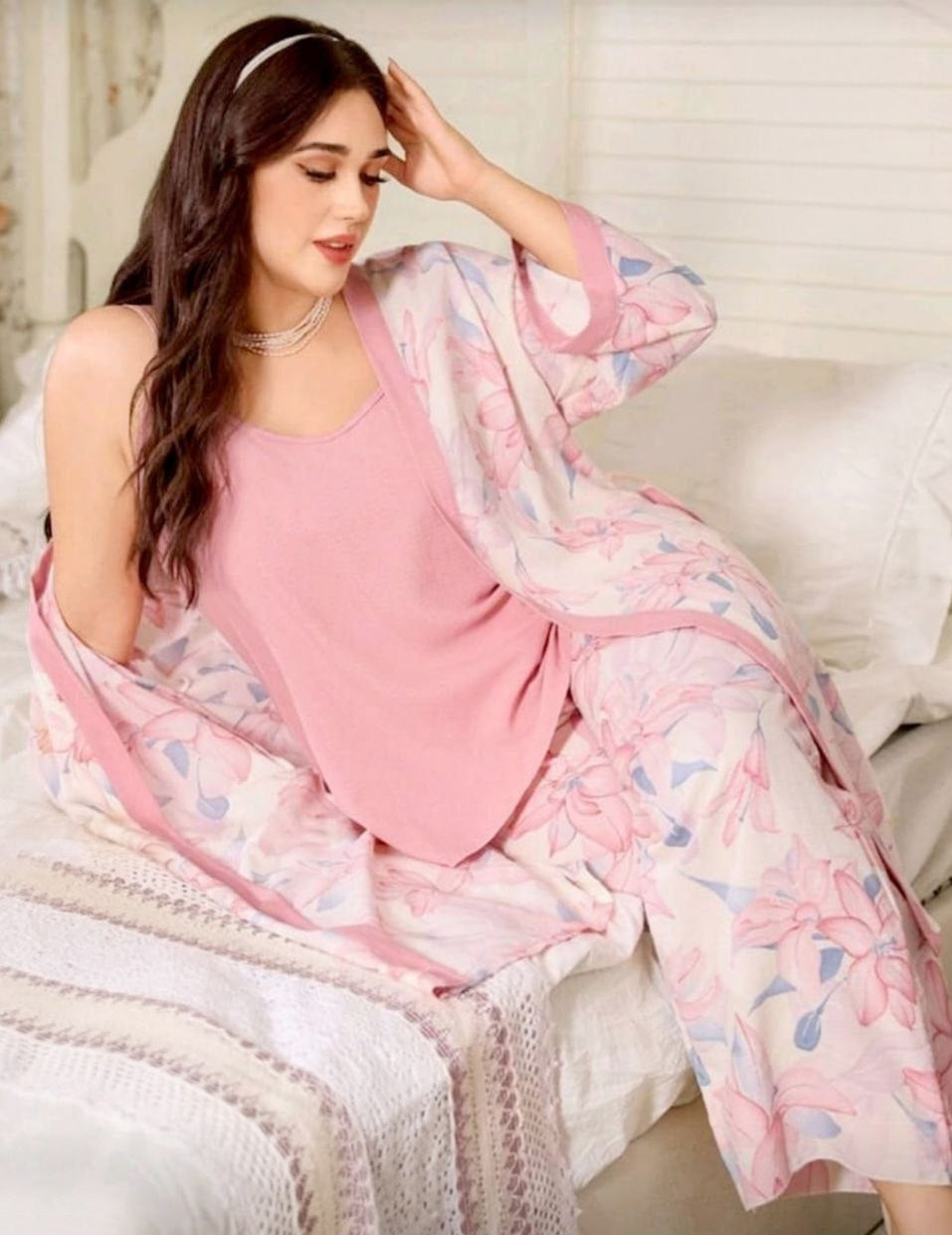 بيجامة بيج سايز 3 قطع – دلع وراحة وأناقة 🩷🌸