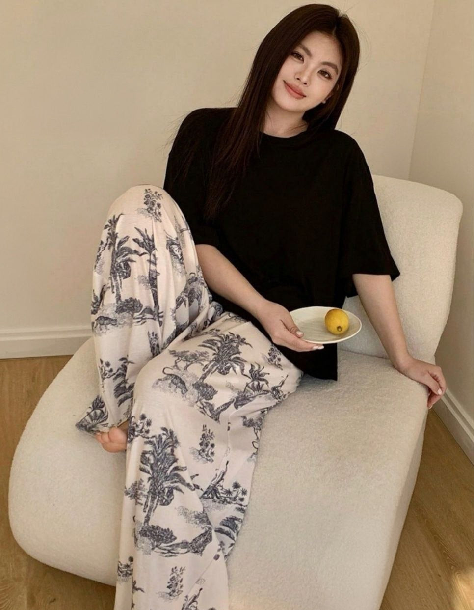 بيجامة بيج سايز – راحة وبساطة في أحلى صورة ✨🖤