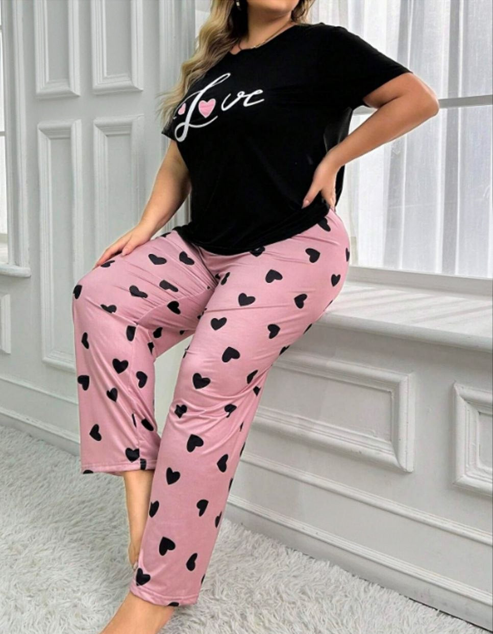 بيجامة Love قلوب بيج سايز أسود × بينك
