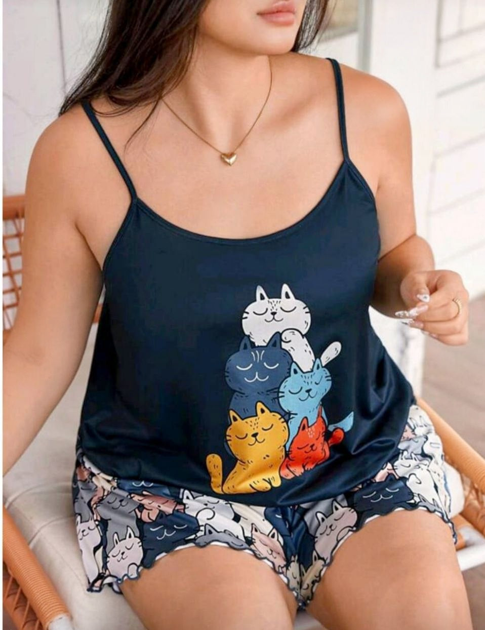 هوت شورت بيج سايز – كيوت ومرح بطابع مميز 🐱❤️