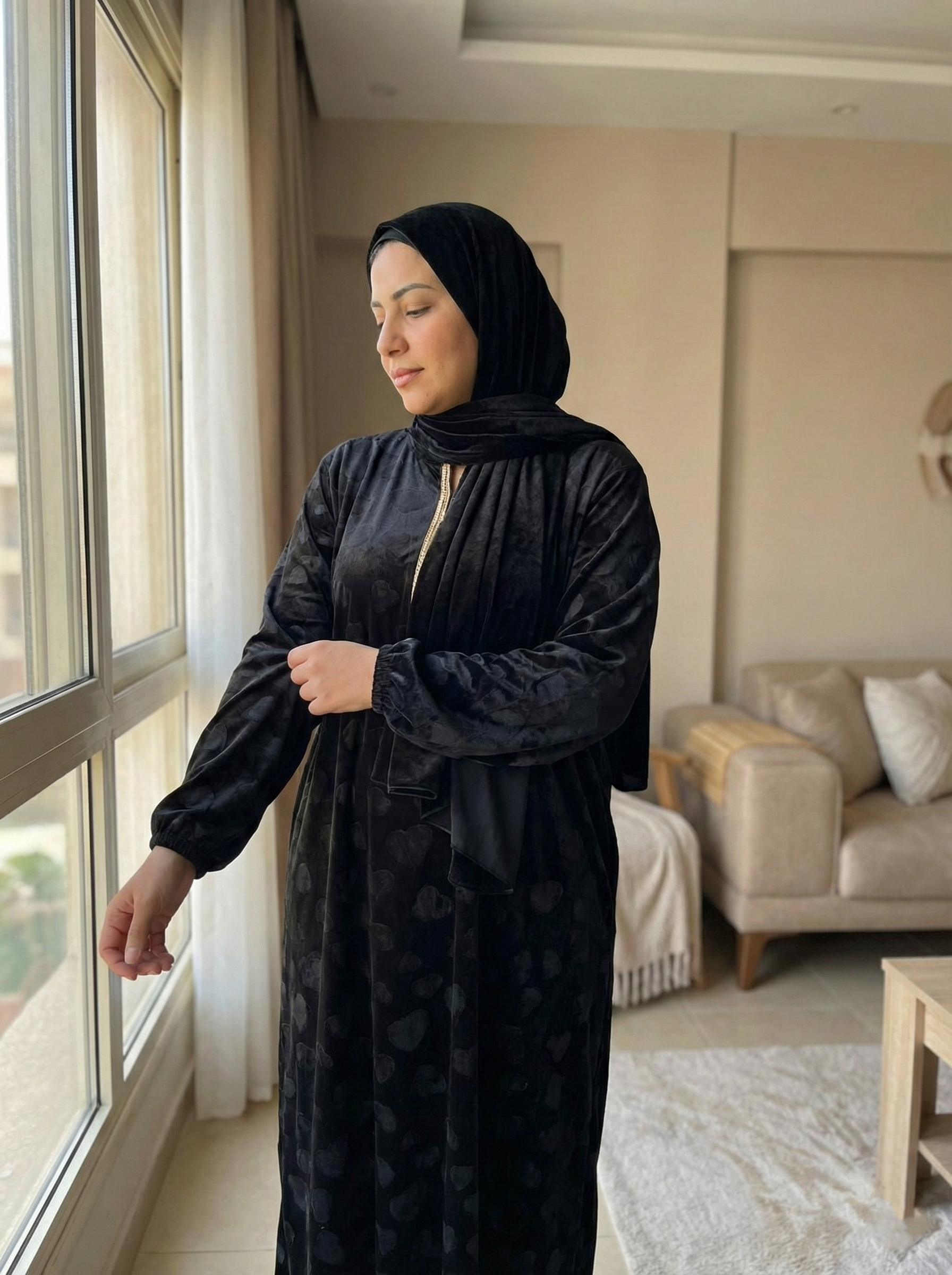 إيزابيلا - إسدال قلوب مكتب تبارك